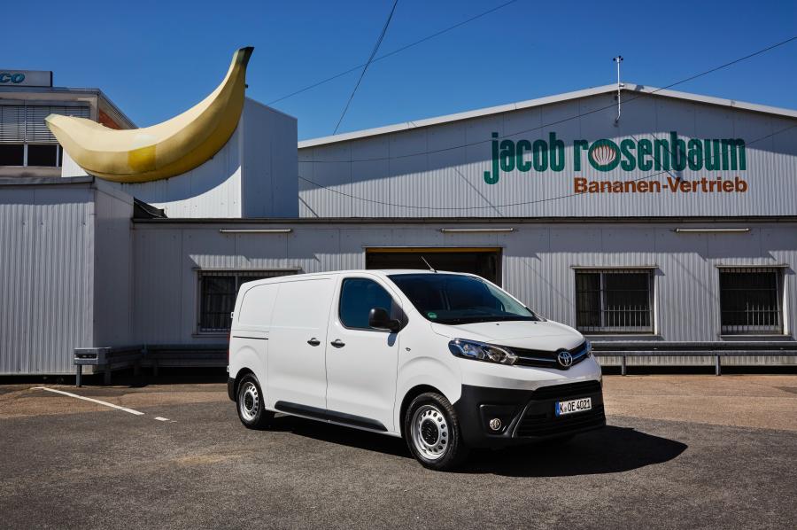  Toyota ProAce Van 2016 года  (фото 28 из 44)